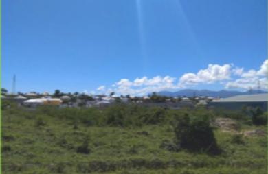 Location Terrain 3681m² Baie Mahault