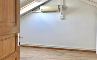 Local professionnel en centre ville 