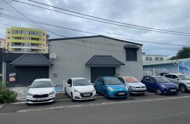 Location Entrepot 1090m² Pointe-à-Pitre