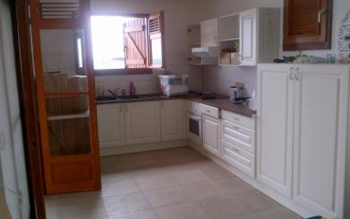  PORT LOUIS maison 115m2 h sur étage  prox plage   342000€