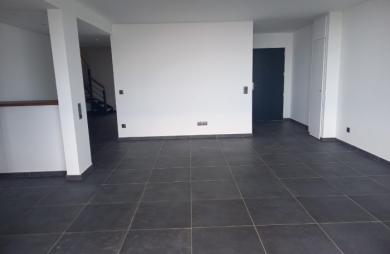 VIEUX FORT : Résidence La Rose Des Vents,  Le Sextant, T4 DPLEX + Bureau No13