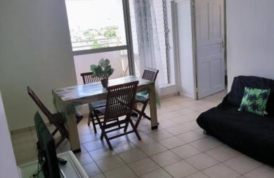Vente Appartement 70m&sup2; 4 pièces Pointe-à-Pitre