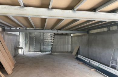 Location Entrepot 250m² Gosier