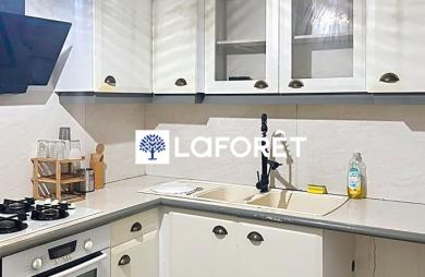 Location Appartement 61.91m² 3 pièces Les Abymes