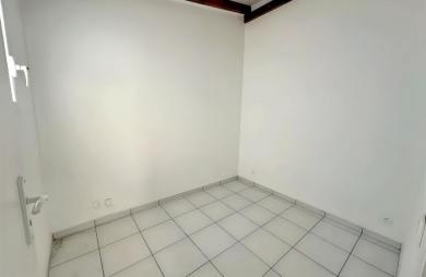 Location Bureaux 96m&sup2; Saint François