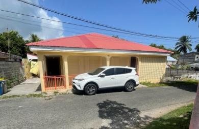 Vente Maison 150m&sup2; 3 pièces Le Moule