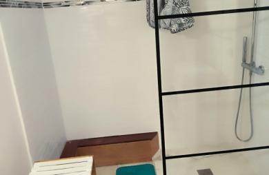 POINTE-A-PITRE : APPARTEMENT T4 AVEC VUE DEGAGEE