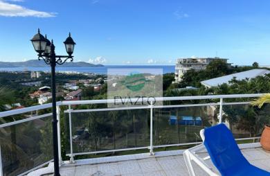 Villa 325m2 sur 2 niveaux - 8 chambres- Vue Mer - SCHOELCHER