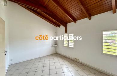 Location Bureaux 16m² Gosier