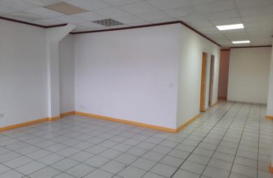 Bureaux de 70m2 ZAC de NOLIVIER 1ER ETAGE