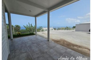 Vente Maison 79m&sup2; 4 pièces Bouillante