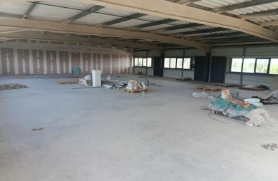 Location Divers 319m² Saint François