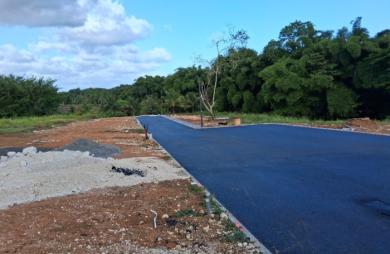 - BAIE-MAHAULT   lotissement résidentiel de 12 parcelles, « Les Jardins de Tivoli »,