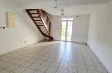 Vente Maison 81m&sup2; 4 pièces Sainte Rose