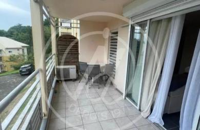 Vente Appartement 69.59m&sup2; 4 pièces Petit-Bourg