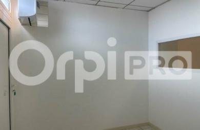 avec orpi Boutarel Louez un bureaux d environ 26m2