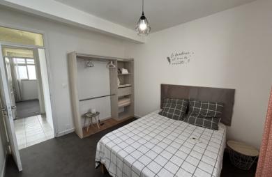 À LOUER   Appartement F3 meublé avec extérieur privatif   Le Gosier (Labouaye)