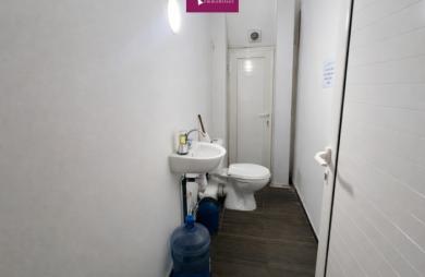 À louer - Bureau - RDC avec parking - JARRY