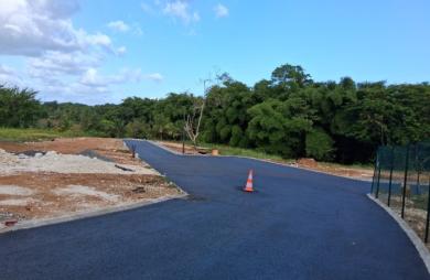 - BAIE-MAHAULT   lotissement résidentiel de 12 parcelles, « Les Jardins de Tivoli »,