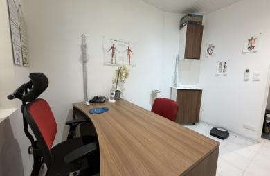 À louer -  salle de consultation 9 m2   Cabinet médical à Pointe-à-Pitre   Proche boulevard Légitimus