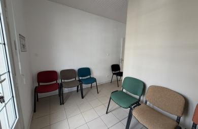 À louer -  salle de consultation 9 m2   Cabinet médical à Pointe-à-Pitre   Proche boulevard Légitimus