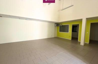 À louer - 135m2 - RDC - Grand-camp - Les Abymes