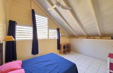 Maison en location 950 € par mois avec terrasse à Petit-Bourg