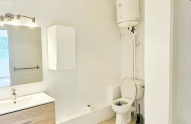 Vente Appartement 47m&sup2; 2 pièces Les Abymes