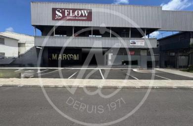 Location Local commercial 400m&sup2; Les Abymes