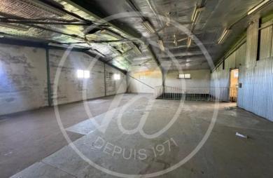 Location Local commercial 400m&sup2; Les Abymes
