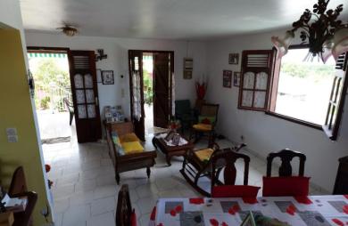 Vente Maison 118m&sup2; 5 pièces Lamentin