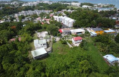 Vente Terrain 702m² Les Abymes