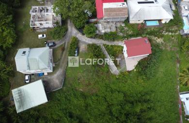 Vente Terrain 702m² Les Abymes