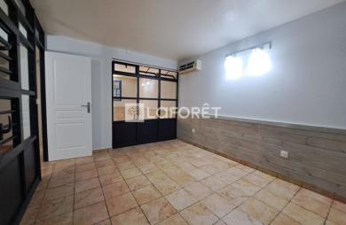 Location Appartement 72.49m² 3 pièces Baie Mahault