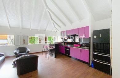 Vente Immeuble 139.55m² 6 pièces Basse-Terre
