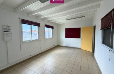 À louer - Bureau 21m2 - Étage - Jarry