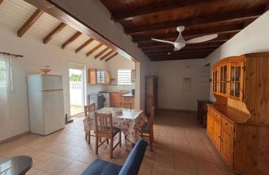 Location Appartement 70m&sup2; 2 pièces Saint François