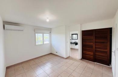 Vente Appartement 124m&sup2; 4 pièces Petit-Bourg