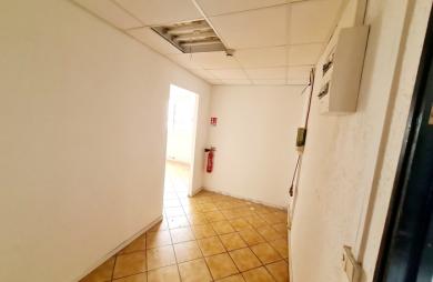 Bureaux à louer à Grand Camp