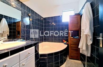 Vente Maison 197.15m² 6 pièces Saint Claude