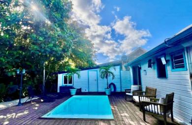 Sainte Rose belle Villa T4 de 95m2 sur 500m2 de terrain avec piscine