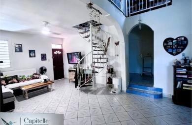 MAISON d
