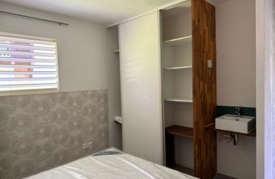 PETIT BOURG, secteur de Colin appartement de type T3  RDC