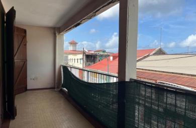 BASSE-TERRE- Immeuble de rapport avec fort potentiel locatif   Proximité immédiate du centre-ville