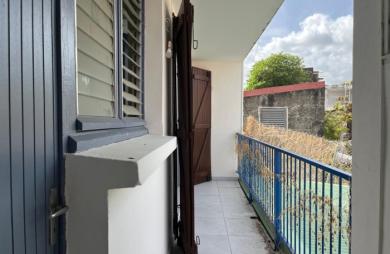 BASSE-TERRE- Immeuble de rapport avec fort potentiel locatif   Proximité immédiate du centre-ville