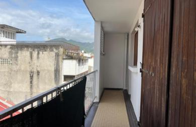 BASSE-TERRE- Immeuble de rapport avec fort potentiel locatif   Proximité immédiate du centre-ville