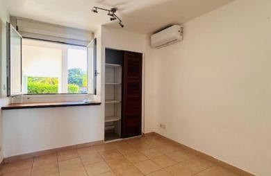 Vente Appartement 38.14m&sup2; 2 pièces Petit-Bourg