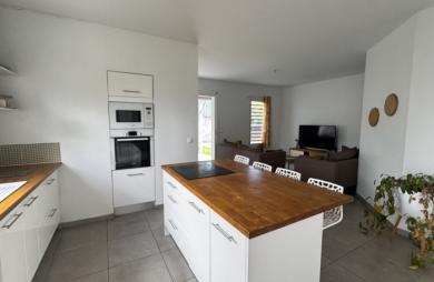 Charmante villa de 4 pièces en vente au Lamentin