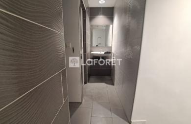 Location Divers 600m² Les Abymes