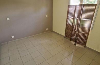 Location Appartement 45m&sup2; 2 pièces Saint François